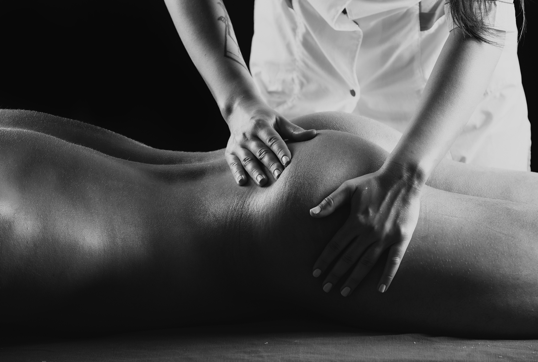 Massage lingam lien massage tantrique